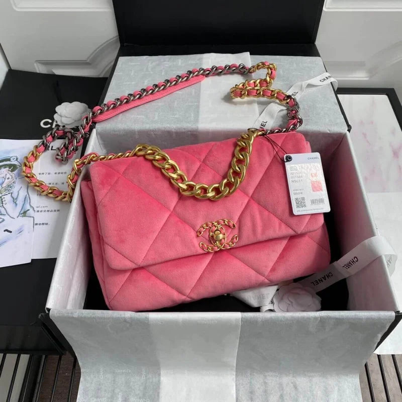 Large Velvet Flap Bag Z977444
