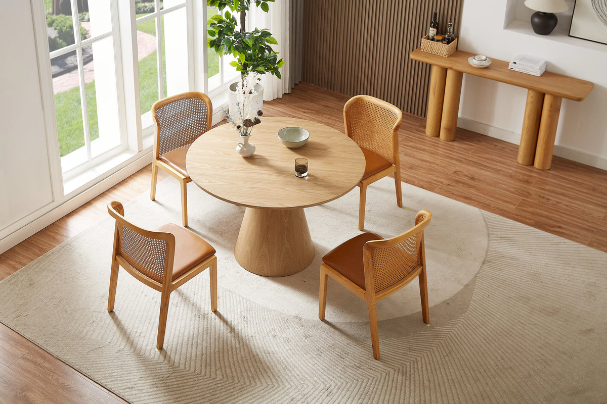 47.24'' Wooden Round Dining Table E511
