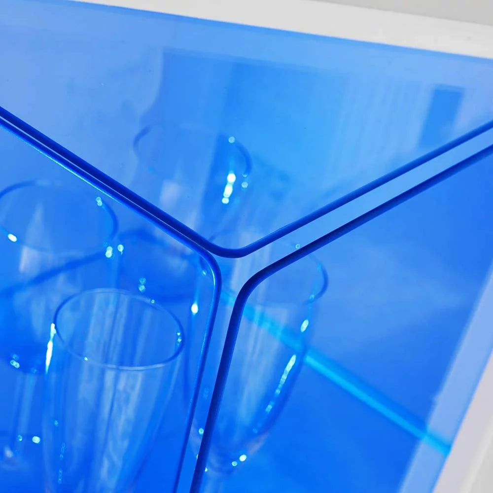 35" Curio Cabinet H8801