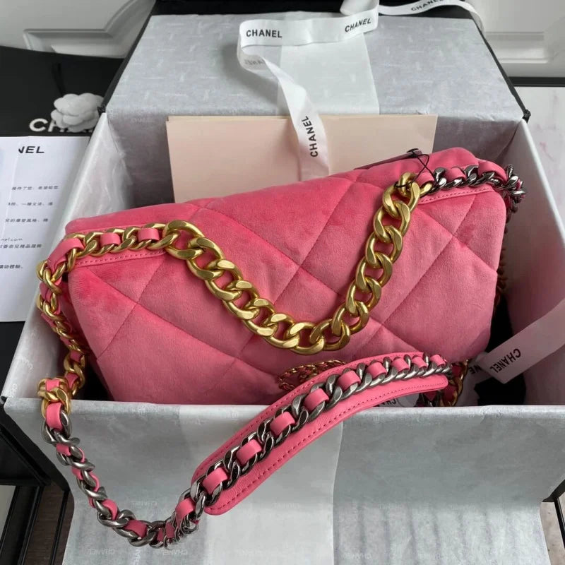 Large Velvet Flap Bag Z977444