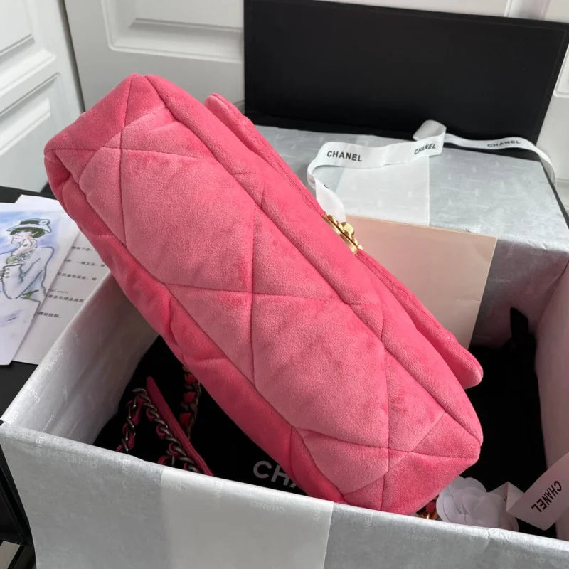 Large Velvet Flap Bag Z977444
