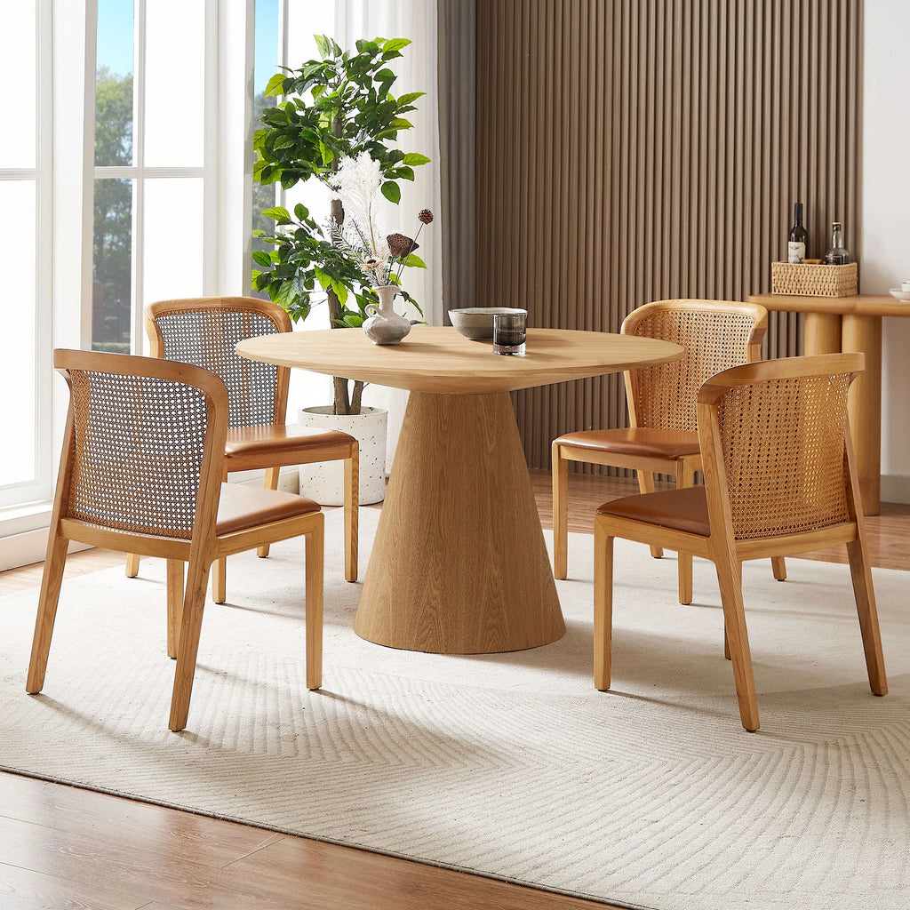 47.24'' Wooden Round Dining Table E511
